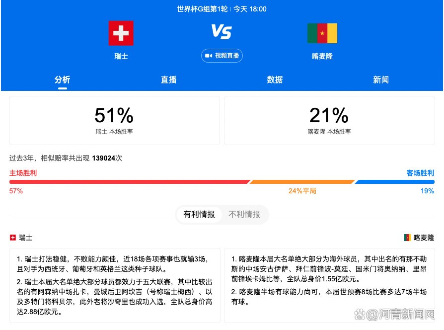 海报中，迈尔斯撕裂的战衣、凝重的表情以及他背后面目模糊的一众蜘蛛侠们，都诉说着迈尔斯目前的困境